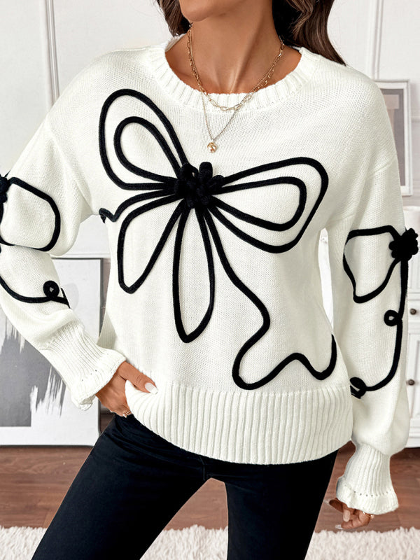 Playful and sweet loose bow-decorated round-neck sweater